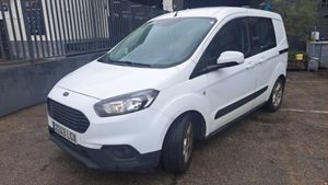 Ford Tourneo Courier Ambiente 1.5 TDCi 55 kW (75 CV)  - Foto 3
