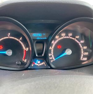 Ford Tourneo Courier Ambiente 1.5 TDCi 55 kW (75 CV)  - Foto 21