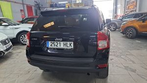 Jeep Compass 2.2 CRD Limited 4X2  - Foto 17