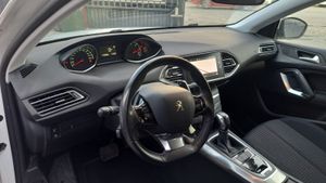 Peugeot 308 5p Style BlueHDi 130 S&S EAT8  - Foto 22