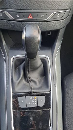 Peugeot 308 5p Style BlueHDi 130 S&S EAT8  - Foto 11