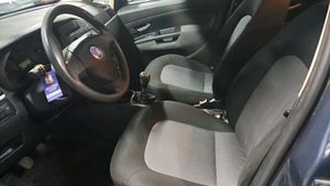 Fiat Linea 1.3 16v Dynamic 90 CV Multijet  - Foto 8