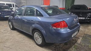Fiat Linea 1.3 16v Dynamic 90 CV Multijet  - Foto 5