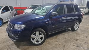 Jeep Compass 2.2 CRD Limited 4x2 136 CV  - Foto 2