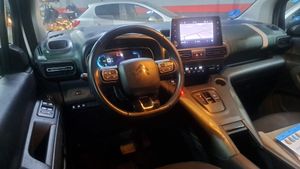 Citroën Berlingo ë- Talla M Eléctrico 50 kWh Shine  - Foto 16
