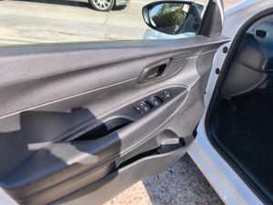 Hyundai i20 1.0 T-GDi 7undefined (100 CV) 48V Klass  - Foto 24