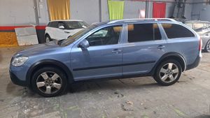 Skoda Scout 2.0 HDi  140 cv 4X4  - Foto 2