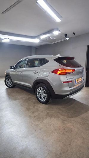 Hyundai Tucson 1.6 CRDI  48V SLE  4X2  - Foto 4
