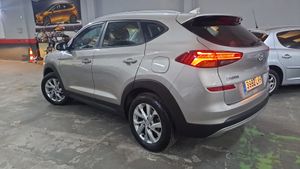 Hyundai Tucson 1.6 CRDI  48V SLE  4X2  - Foto 24