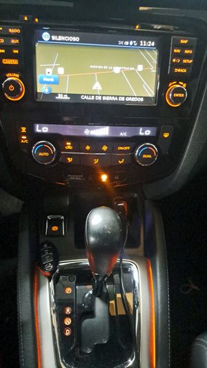 Nissan Qashqai 1.6 dci  SS 130cv   360º   4X2  XTronic  - Foto 10