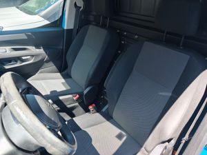 Peugeot Partner Premiun Standard BlueHDI 100cv  - Foto 3