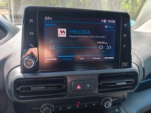 Peugeot Partner Premiun Standard BlueHDI 100cv  - Foto 12