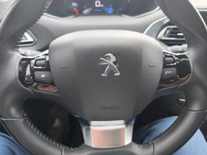 Peugeot 308 5p Active Pack BlueHDi 130 S&S  - Foto 5