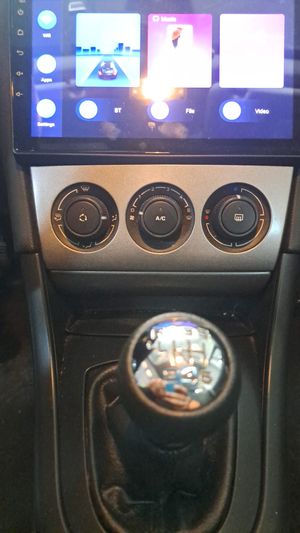 Peugeot 308 SW Confort 1.6 HDi 110 FAP 6 vel.  - Foto 33