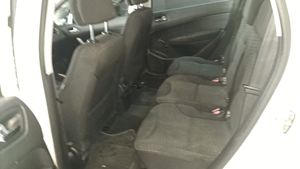 Peugeot 308 SW Confort 1.6 HDi 110 FAP 6 vel.  - Foto 12