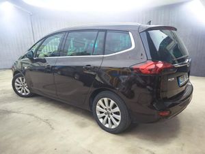 Opel Zafira Tourer    2.0 CDTi  130 CV  - Foto 2