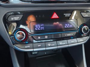 Hyundai IONIQ Híbrido 1.6 GDI 104 kW (141 CV) DCT Tecno  - Foto 7