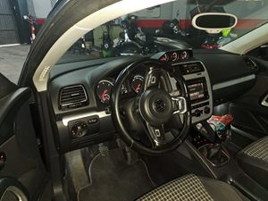 Volkswagen Scirocco 2.0 TDi  150 CV    R-Line  BMT  - Foto 25