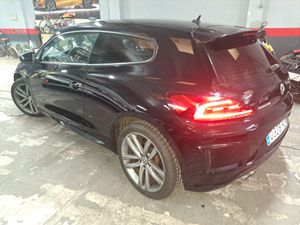 Volkswagen Scirocco 2.0 TDi  150 CV    R-Line  BMT  - Foto 5