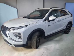 Mitsubishi Eclipse Cross 2.4 PHEV  KAITEKI AUTO  4X4  - Foto 2