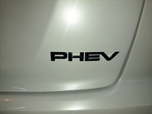 Mitsubishi Eclipse Cross 2.4 PHEV  KAITEKI AUTO  4X4  - Foto 19