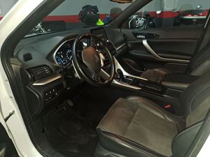 Mitsubishi Eclipse Cross 2.4 PHEV  KAITEKI AUTO  4X4  - Foto 17
