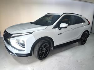Mitsubishi Eclipse Cross 2.4 PHEV  KAITEKI AUTO  4X4  - Foto 2
