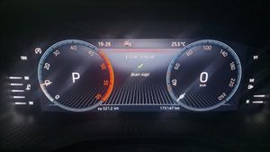 Skoda Karoq Karoq Ambition 2.0 TDI 110 kW  - Foto 13