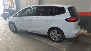 Opel Zafira Expression 1.4 Turbo 88 kW  - Foto 3