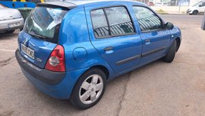 Renault Clio 5p 1.4 16v Privilege Proactiva  - Foto 3