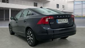 Volvo S60 D3 Kinetic Aut.  - Foto 3