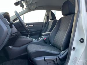 Nissan Qashqai 4x2 dCi 96 kW 130 CV  - Foto 9