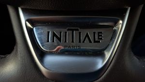 Renault Espace Initiale Paris Energy dCi Twin Turbo 118 kW  - Foto 28