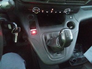 Peugeot Partner PREMIUN STANDARD  HDI   100CV  - Foto 12