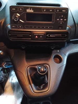 Peugeot Partner PRO STANDAR  600KG   BLUE HDi  - Foto 16