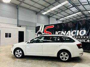 Skoda Octavia Combi 1.6TDI 115    - Foto 3