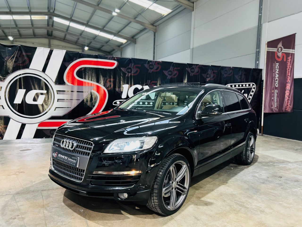 Audi Q7 3.0TDI quattro   - Foto 1