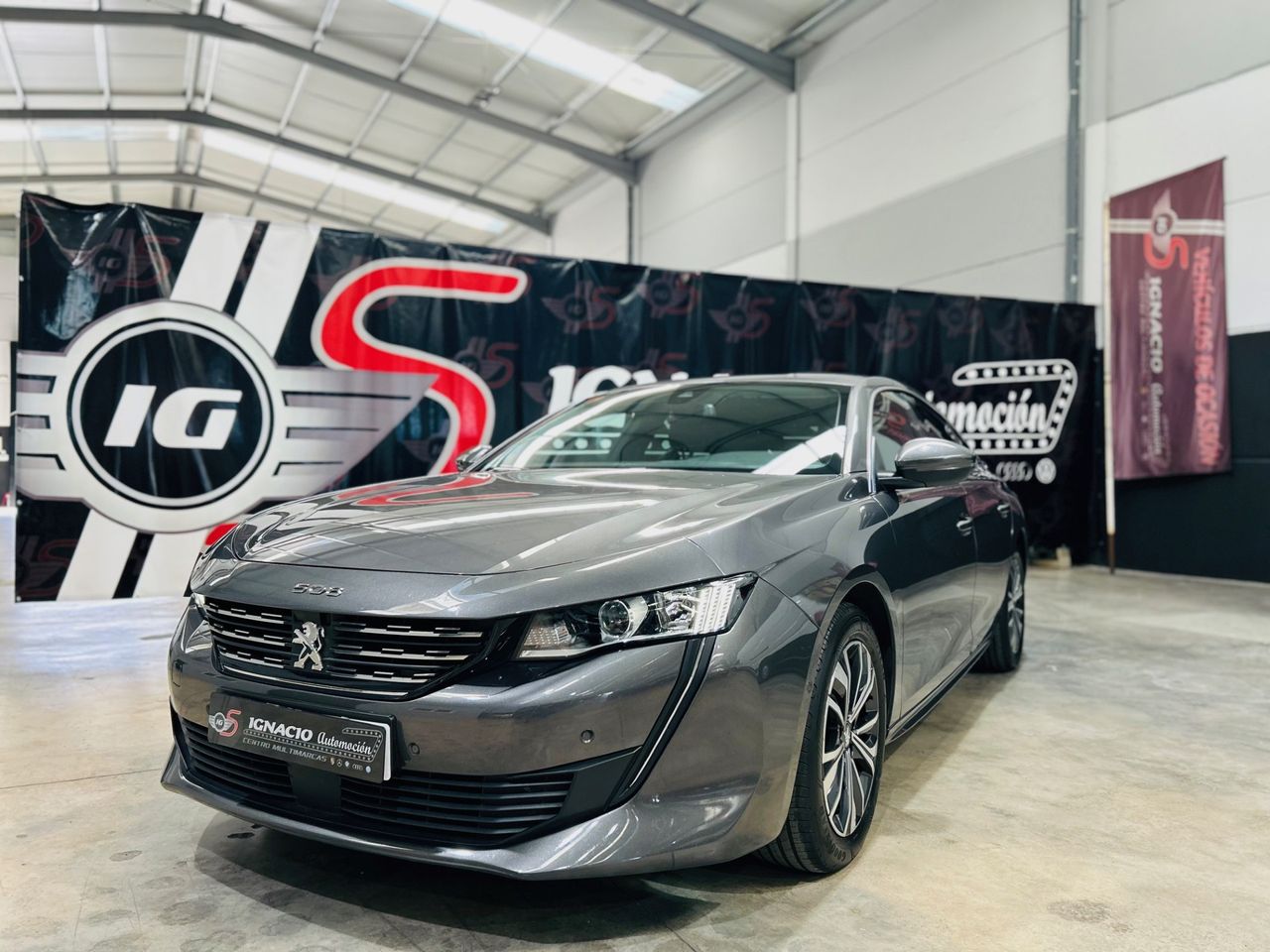 Peugeot 508 Allure Pack EAT8 130   - Foto 1