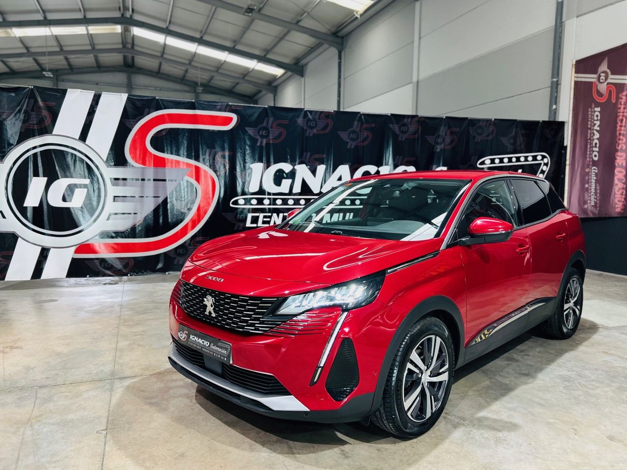 Peugeot 3008 1.5Hdi Allure Pack 130 EAT8   - Foto 1