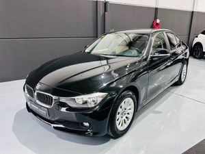 BMW Serie 3 318d  - Foto 2