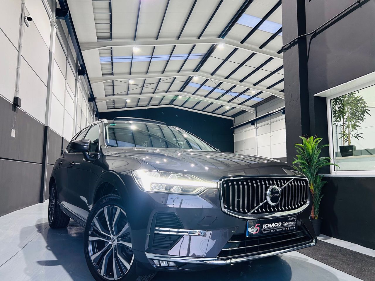 Volvo XC60 B4 D Inscription Auto AWD  - Foto 1