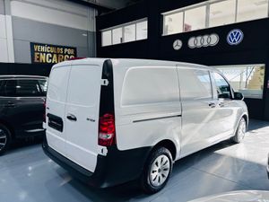Mercedes Vito 111CDI Furgon Largo  - Foto 3