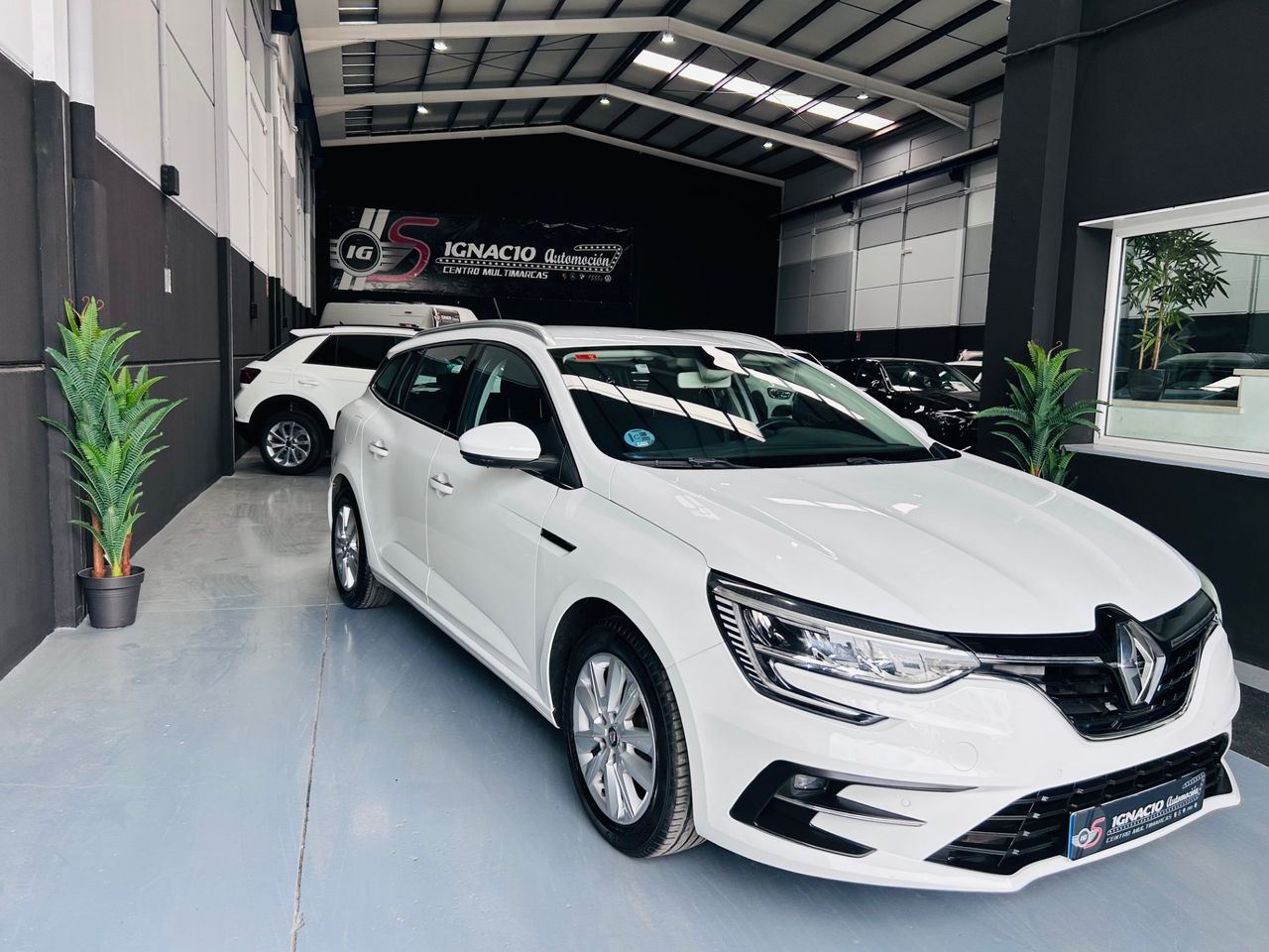 Renault Megane ST 1.5 Blue dci Business  - Foto 1