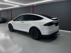 Tesla Model X Plaid 1020hp Tri Motor Yoke 69.000 neto - Foto 4