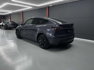 Tesla Model Y Long Range Dual Motor 27.850e neto - Foto 4