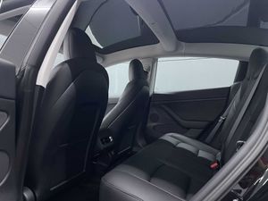 Tesla Model 3 Performance Dual Motor 34.660 neto - Foto 9