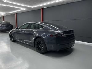Tesla Model S Long Range Raven 29.700 neto - Foto 4