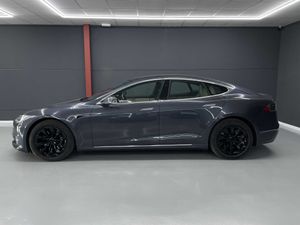 Tesla Model S Long Range Raven 29.700 neto - Foto 3