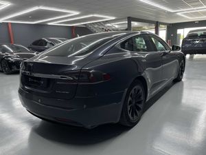 Tesla Model S Long Range Raven 29.700 neto - Foto 5