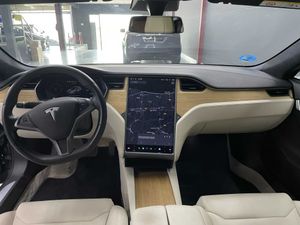 Tesla Model S Long Range Raven 29.700 neto - Foto 10